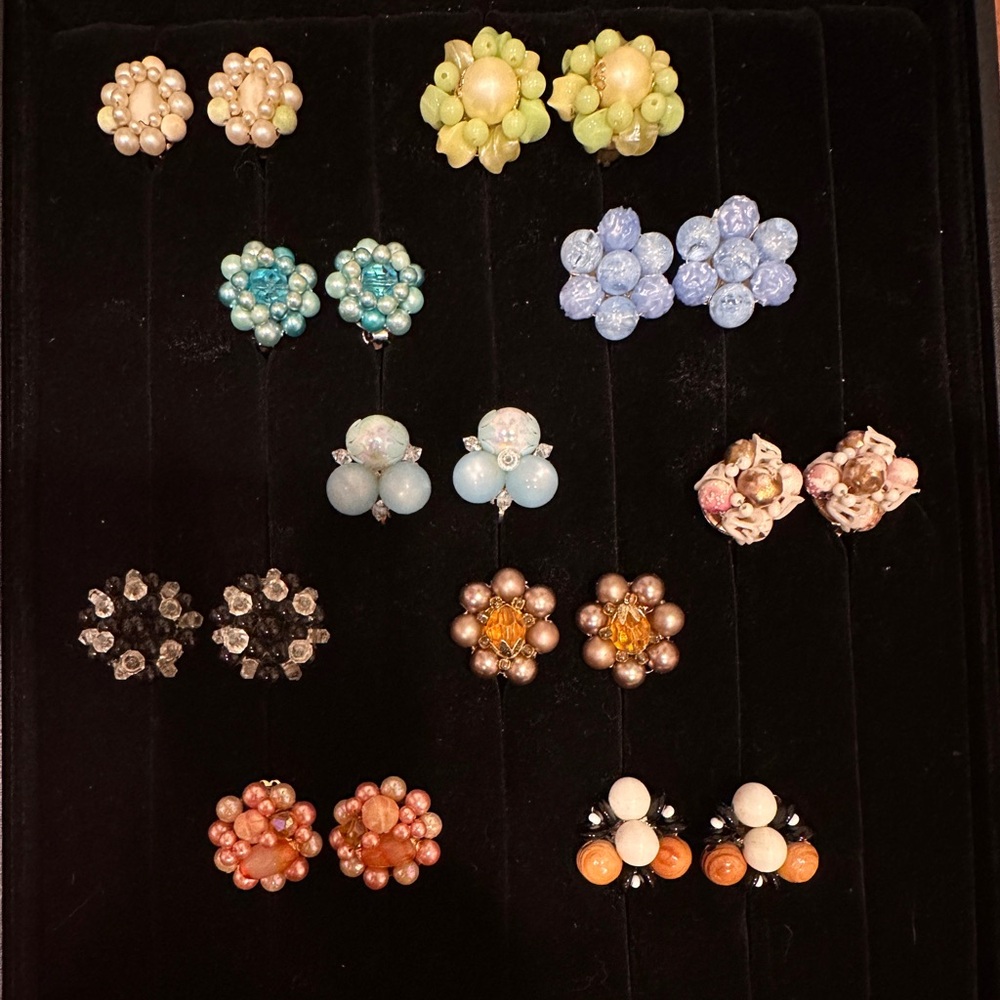 Vintage cluster clip earring lot.
